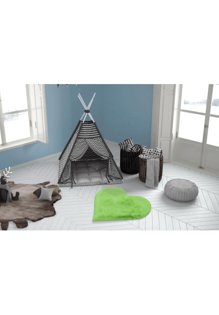 Tapis enfant en forme de coeur