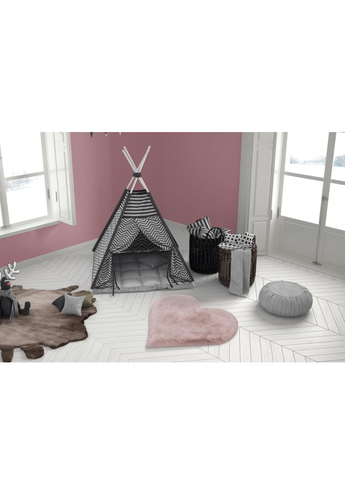 Tapis enfant en forme de coeur