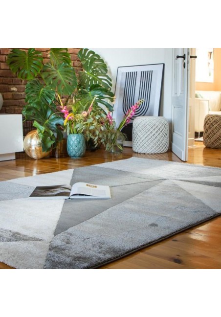 Tapis Multicouleurs Formes Triangulaires - Confort & Style | My Canyon 974