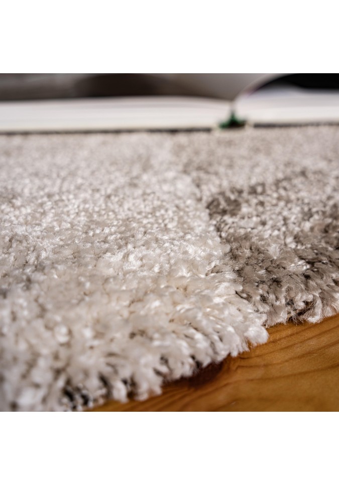 Tapis Multicouleurs Formes Triangulaires - Confort & Style | My Canyon 974