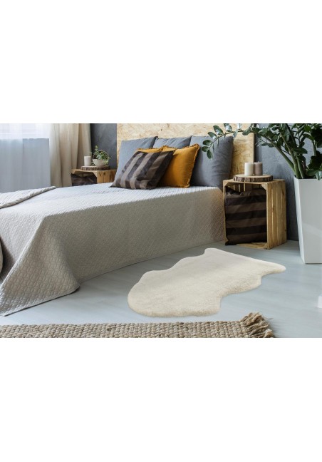 Tapis Descente de Lit Ivoire - Estonia