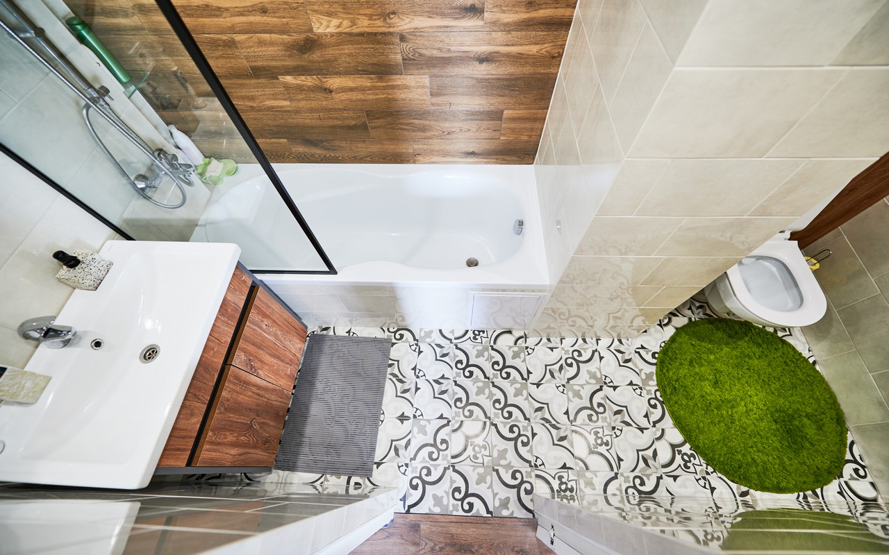 tapis shaggy toillettes